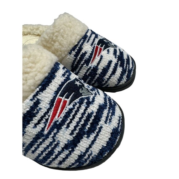 New England Patriots NFL Football Slippers Slip On House Shoes Womens Small 5/6‎ - Picture 6 of 14